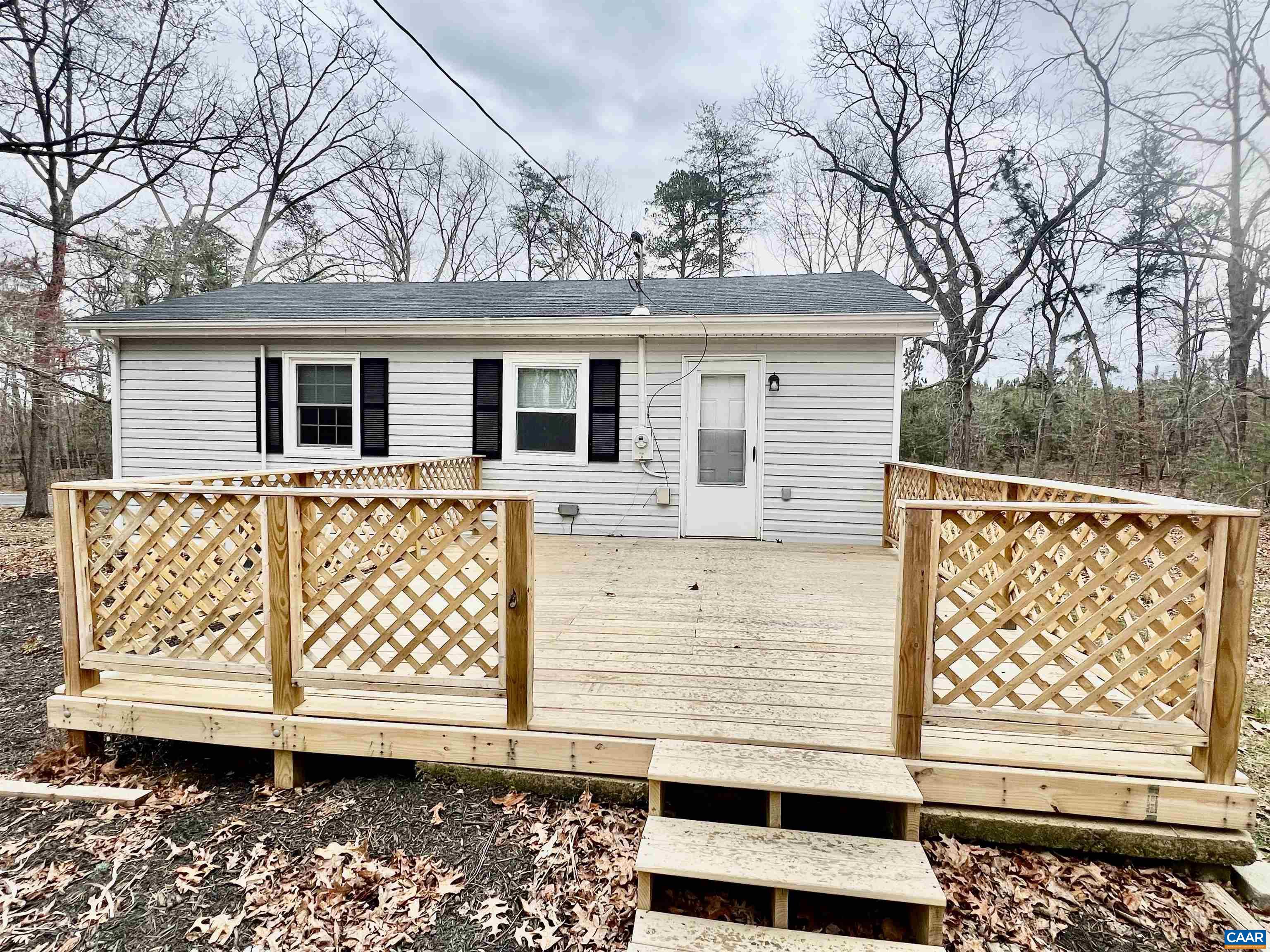 8955 LOUISA RD, GORDONSVILLE, Virginia 22942, 2 Bedrooms Bedrooms, ,1 BathroomBathrooms,Residential,8955 LOUISA RD,674430 MLS # 674430