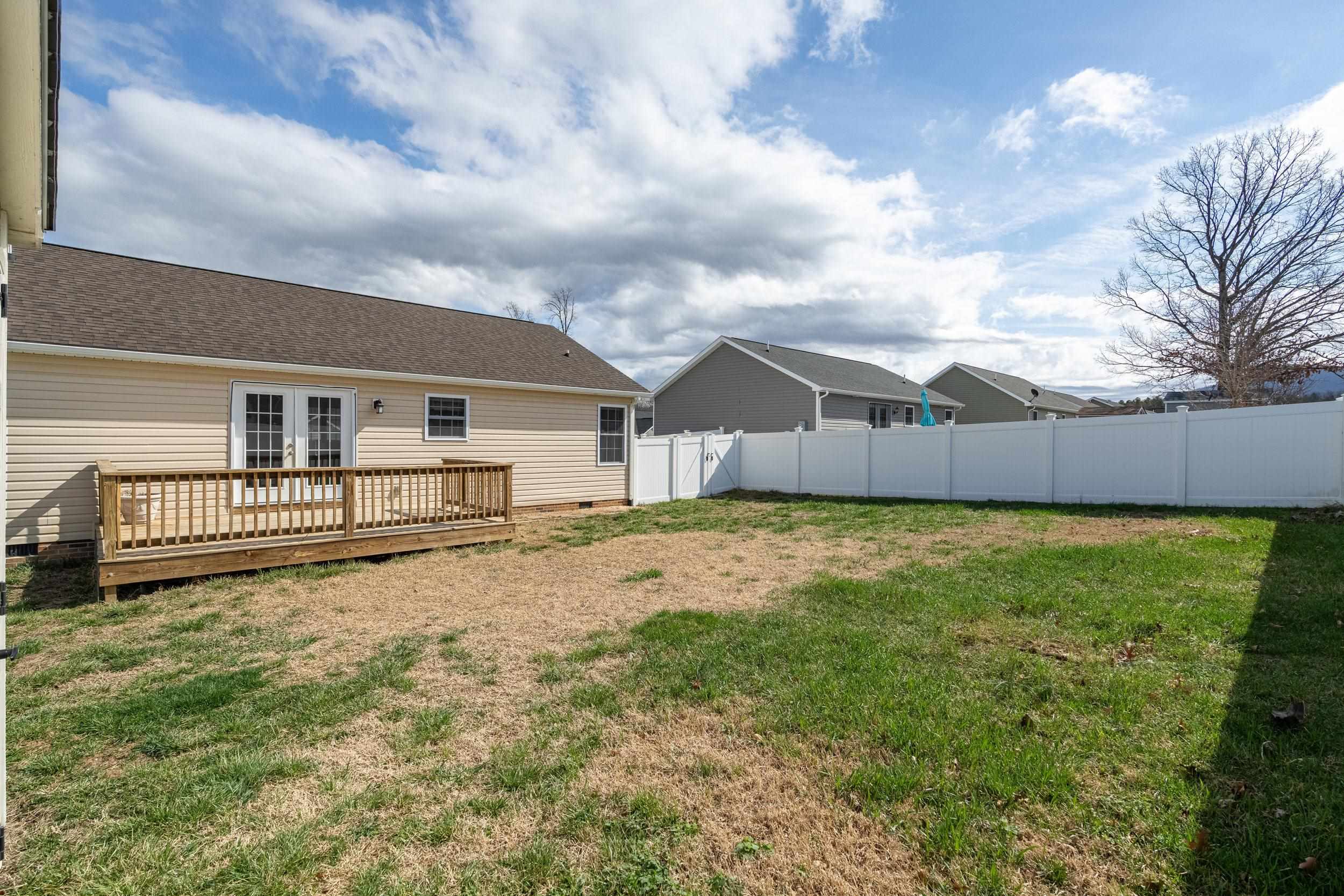 1445 MANDOLIN AVE, GROTTOES, Virginia 24441, 3 Bedrooms Bedrooms, ,2 BathroomsBathrooms,Residential,1445 Mandolin Ave, Grottoes VA, 24441,1445 MANDOLIN AVE,674434 MLS # 674434