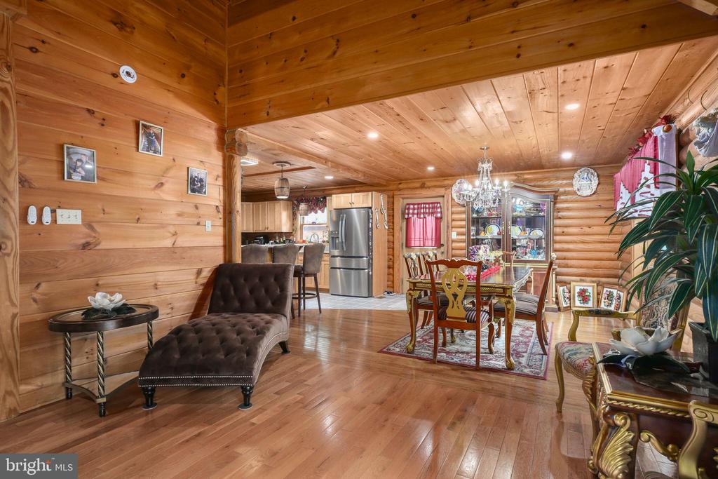 4267 TRAIL OF FAITH CT, LOCUST GROVE, Virginia 22508, 4 Bedrooms Bedrooms, ,2 BathroomsBathrooms,Residential,4267 TRAIL OF FAITH CT,VAOR2013100 MLS # VAOR2013100