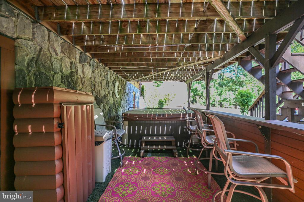 4267 TRAIL OF FAITH CT, LOCUST GROVE, Virginia 22508, 4 Bedrooms Bedrooms, ,2 BathroomsBathrooms,Residential,4267 TRAIL OF FAITH CT,VAOR2013100 MLS # VAOR2013100