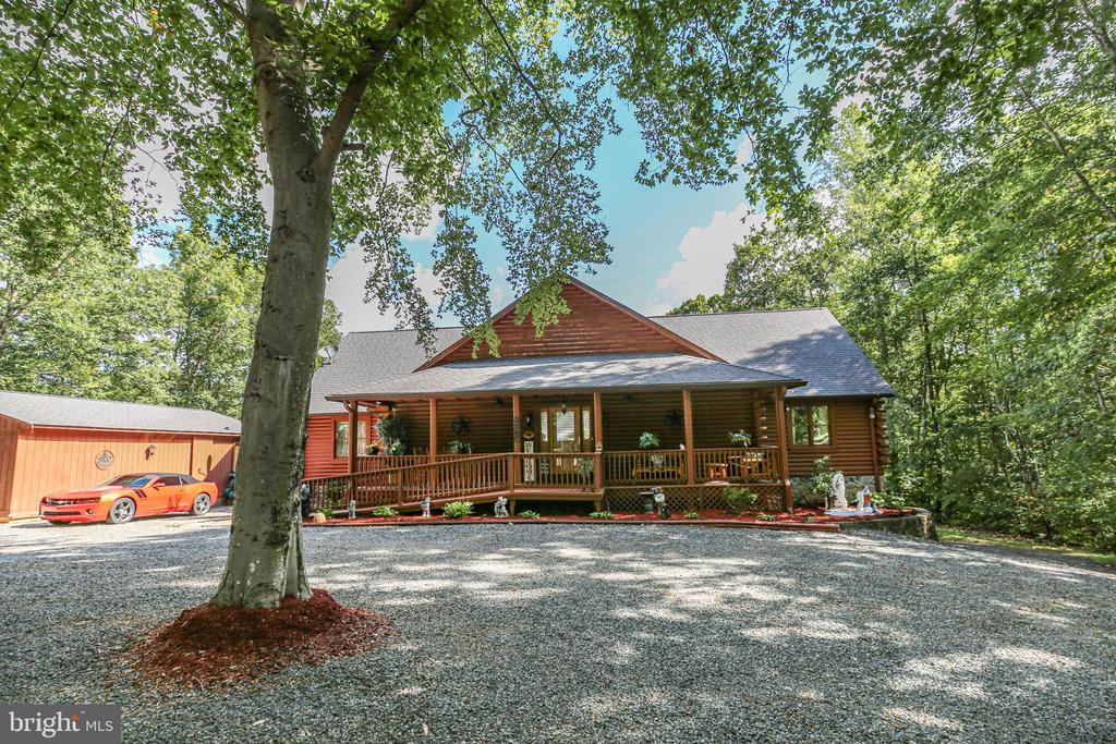 4267 TRAIL OF FAITH CT, LOCUST GROVE, Virginia 22508, 4 Bedrooms Bedrooms, ,2 BathroomsBathrooms,Residential,4267 TRAIL OF FAITH CT,VAOR2013100 MLS # VAOR2013100