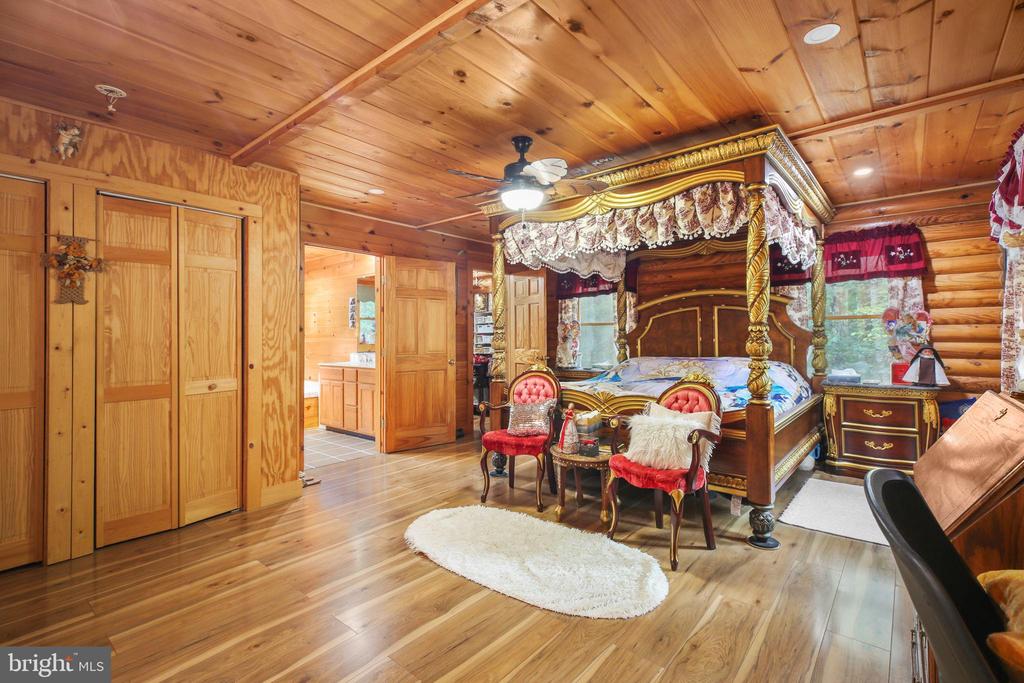 4267 TRAIL OF FAITH CT, LOCUST GROVE, Virginia 22508, 4 Bedrooms Bedrooms, ,2 BathroomsBathrooms,Residential,4267 TRAIL OF FAITH CT,VAOR2013100 MLS # VAOR2013100