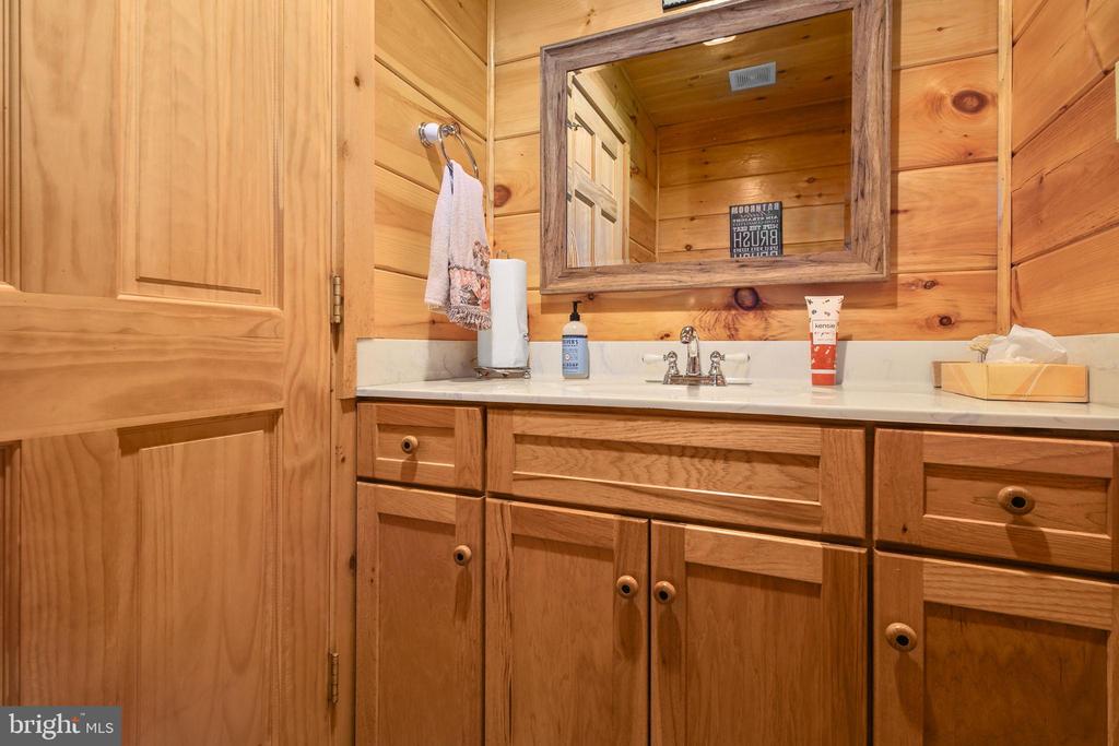 4267 TRAIL OF FAITH CT, LOCUST GROVE, Virginia 22508, 4 Bedrooms Bedrooms, ,2 BathroomsBathrooms,Residential,4267 TRAIL OF FAITH CT,VAOR2013100 MLS # VAOR2013100