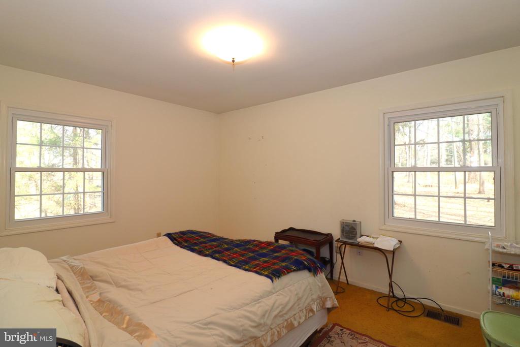 9305 LEES RIDGE RD, WARRENTON, Virginia 20186, 3 Bedrooms Bedrooms, ,2 BathroomsBathrooms,Residential,9305 LEES RIDGE RD,VAFQ2020942 MLS # VAFQ2020942