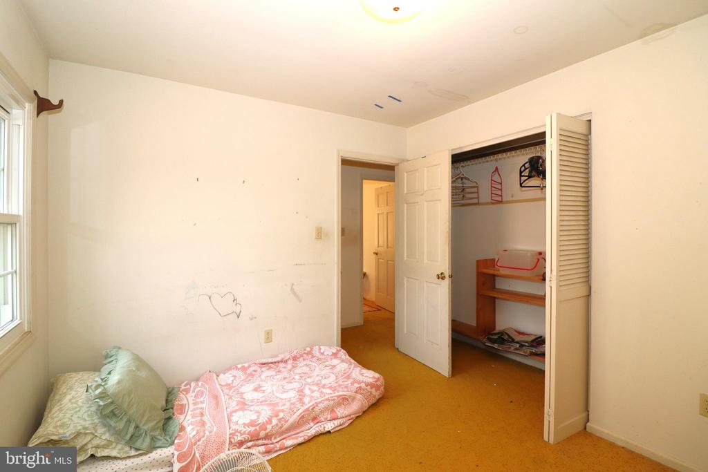 9305 LEES RIDGE RD, WARRENTON, Virginia 20186, 3 Bedrooms Bedrooms, ,2 BathroomsBathrooms,Residential,9305 LEES RIDGE RD,VAFQ2020942 MLS # VAFQ2020942