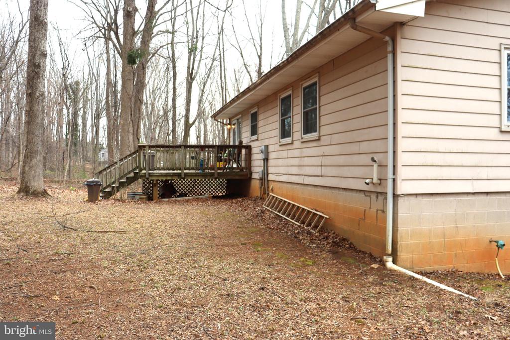 9305 LEES RIDGE RD, WARRENTON, Virginia 20186, 3 Bedrooms Bedrooms, ,2 BathroomsBathrooms,Residential,9305 LEES RIDGE RD,VAFQ2020942 MLS # VAFQ2020942