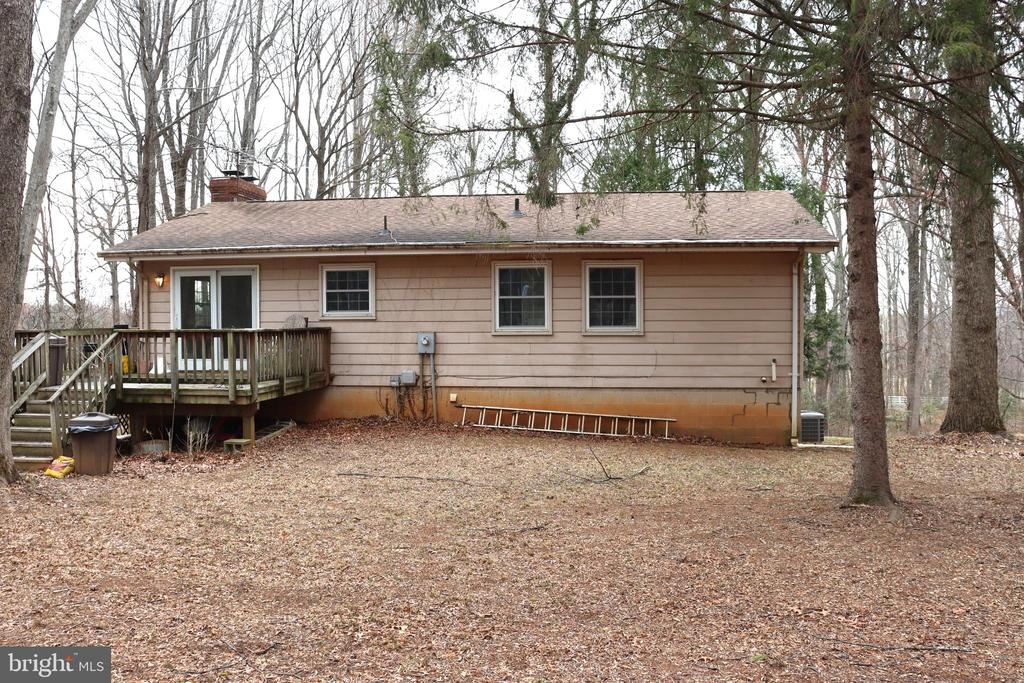 9305 LEES RIDGE RD, WARRENTON, Virginia 20186, 3 Bedrooms Bedrooms, ,2 BathroomsBathrooms,Residential,9305 LEES RIDGE RD,VAFQ2020942 MLS # VAFQ2020942