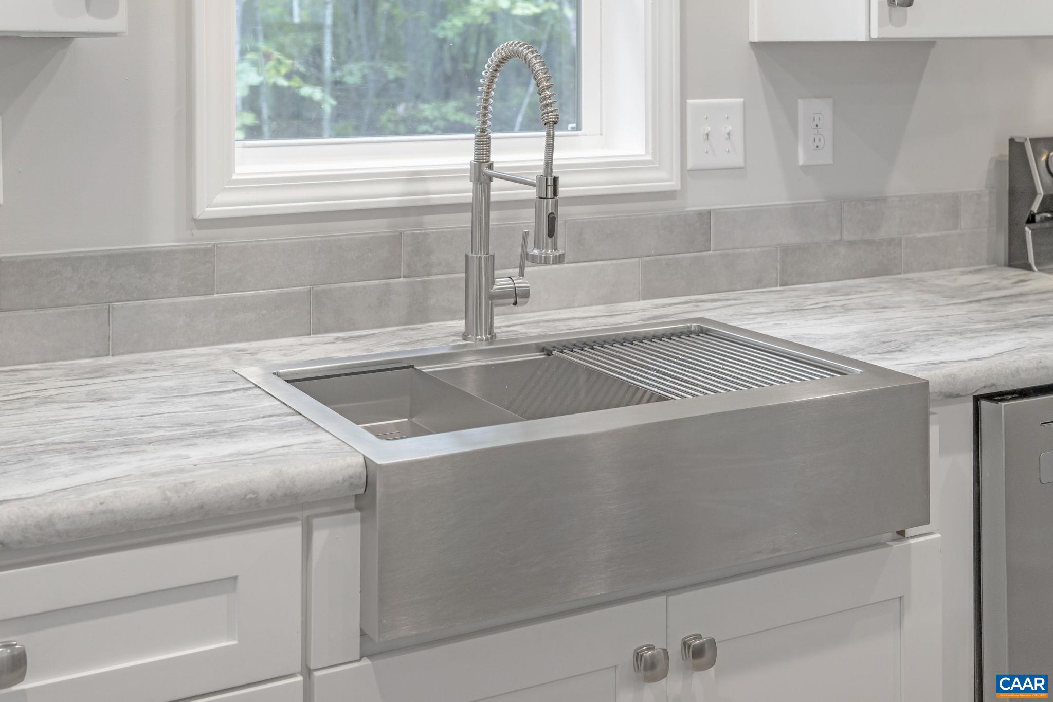 45 UNION CHURCH RD, PALMYRA, Virginia 22963, 3 Bedrooms Bedrooms, ,2 BathroomsBathrooms,Residential,45 UNION CHURCH RD,669516 MLS # 669516