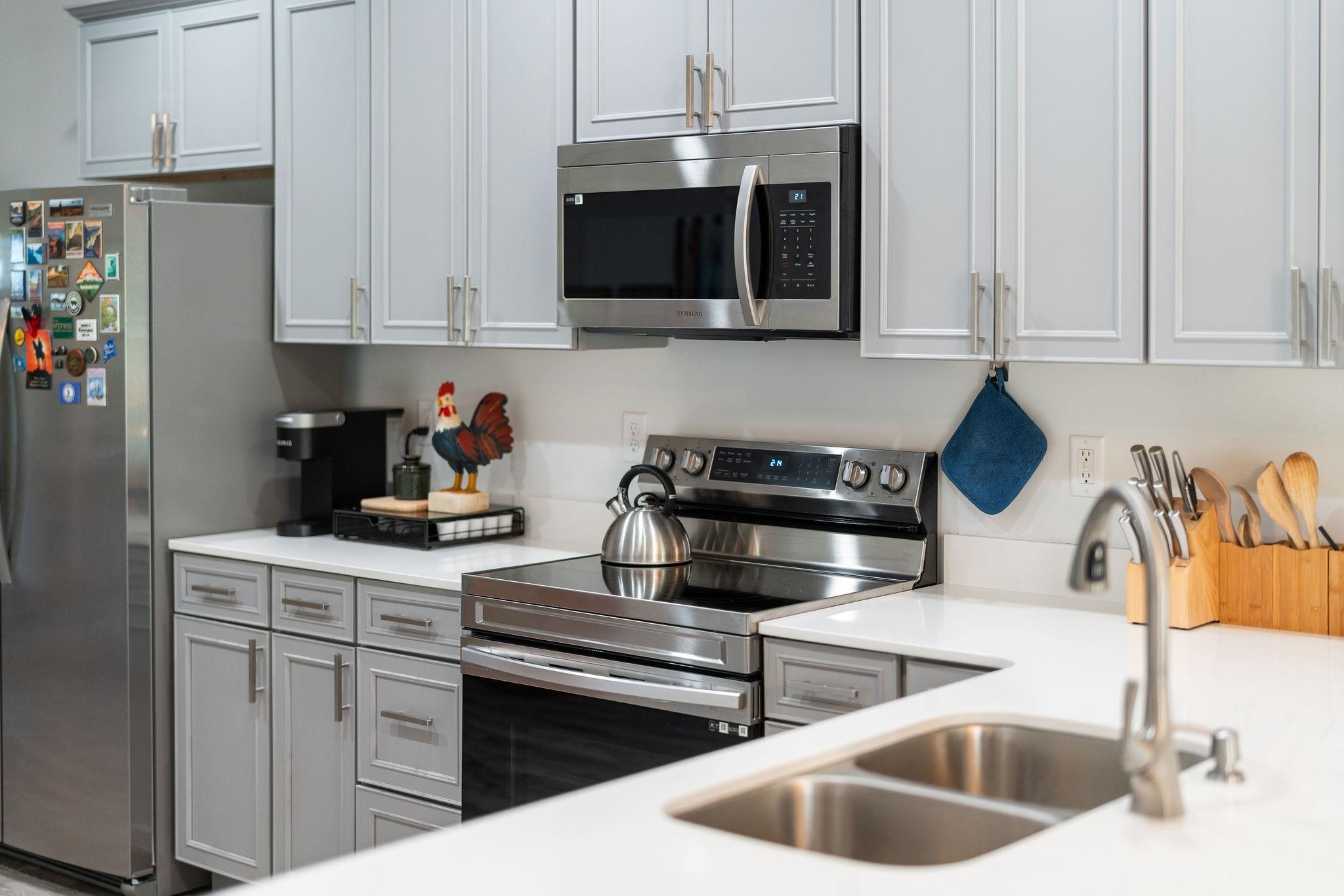 138 GARBER ST, STAUNTON, Virginia 24401, 3 Bedrooms Bedrooms, ,2 BathroomsBathrooms,Residential,138 GARBER ST,674441 MLS # 674441