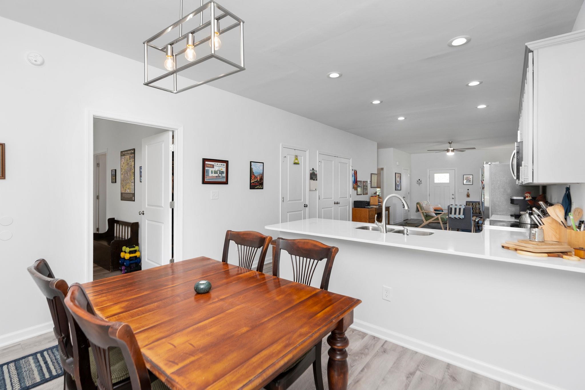 138 GARBER ST, STAUNTON, Virginia 24401, 3 Bedrooms Bedrooms, ,2 BathroomsBathrooms,Residential,138 GARBER ST,674441 MLS # 674441