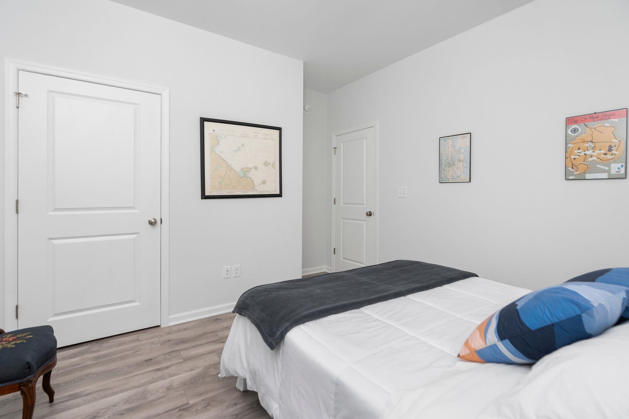 138 GARBER ST, STAUNTON, Virginia 24401, 3 Bedrooms Bedrooms, ,2 BathroomsBathrooms,Residential,138 GARBER ST,674441 MLS # 674441