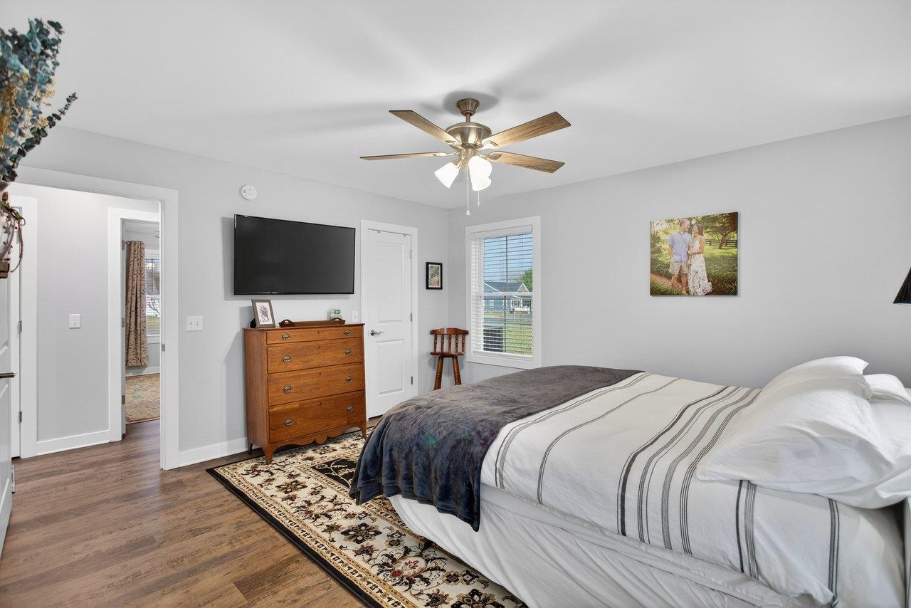 106 16TH ST, GROTTOES, Virginia 24441, 3 Bedrooms Bedrooms, ,2 BathroomsBathrooms,Residential,106 16TH ST,674447 MLS # 674447