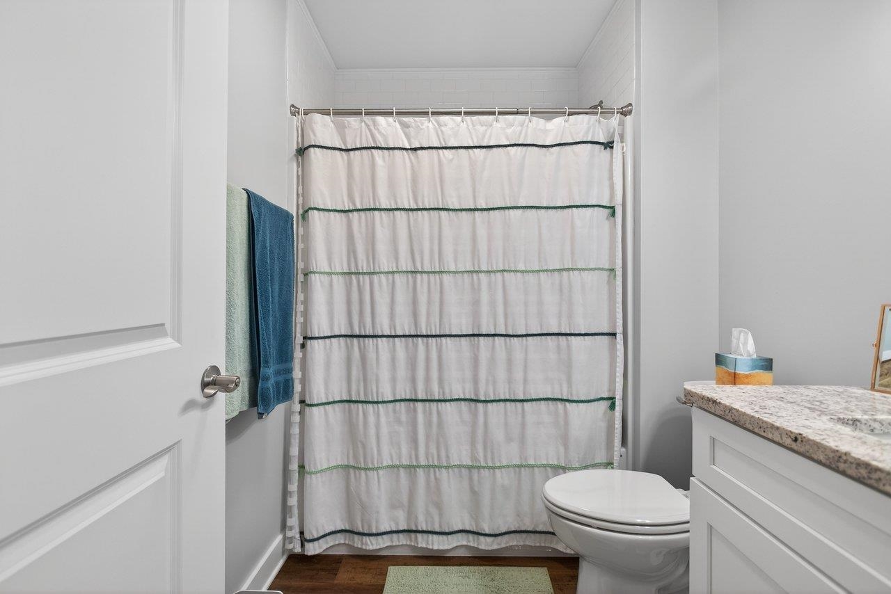 106 16TH ST, GROTTOES, Virginia 24441, 3 Bedrooms Bedrooms, ,2 BathroomsBathrooms,Residential,106 16TH ST,674447 MLS # 674447