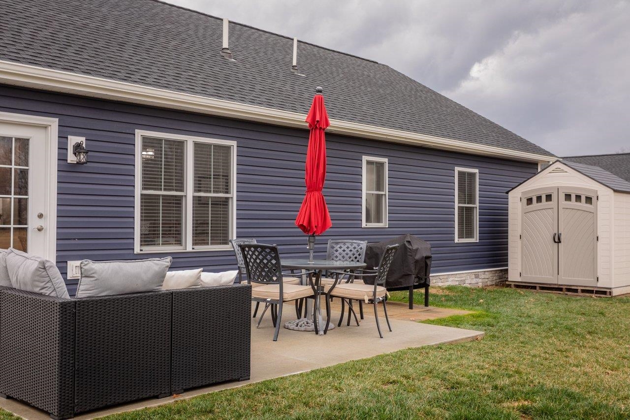 106 16TH ST, GROTTOES, Virginia 24441, 3 Bedrooms Bedrooms, ,2 BathroomsBathrooms,Residential,106 16TH ST,674447 MLS # 674447