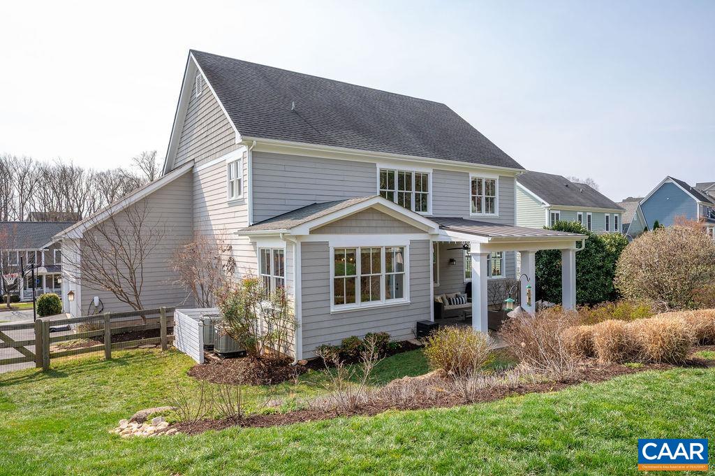 6679 WELBOURNE LN, CROZET, Virginia 22932, 5 Bedrooms Bedrooms, ,3 BathroomsBathrooms,Residential,6679 WELBOURNE LN,674451 MLS # 674451