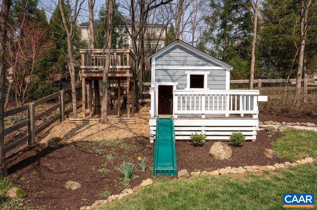 6679 WELBOURNE LN, CROZET, Virginia 22932, 5 Bedrooms Bedrooms, ,3 BathroomsBathrooms,Residential,6679 WELBOURNE LN,674451 MLS # 674451