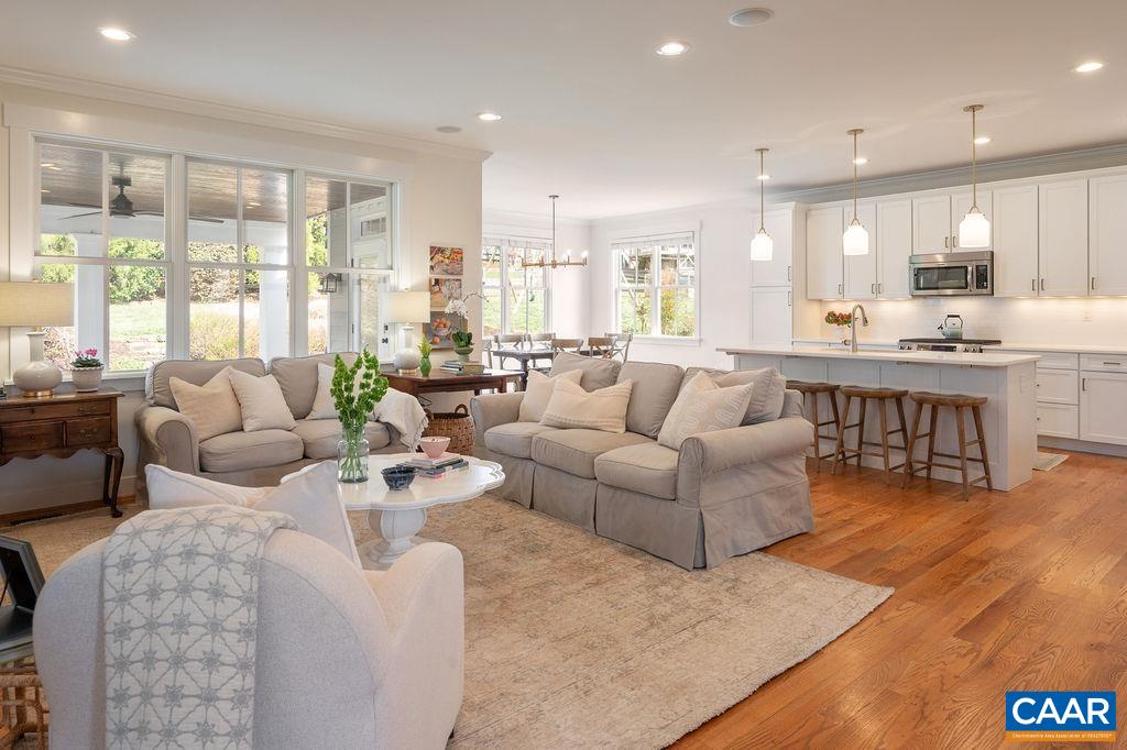 6679 WELBOURNE LN, CROZET, Virginia 22932, 5 Bedrooms Bedrooms, ,3 BathroomsBathrooms,Residential,6679 WELBOURNE LN,674451 MLS # 674451