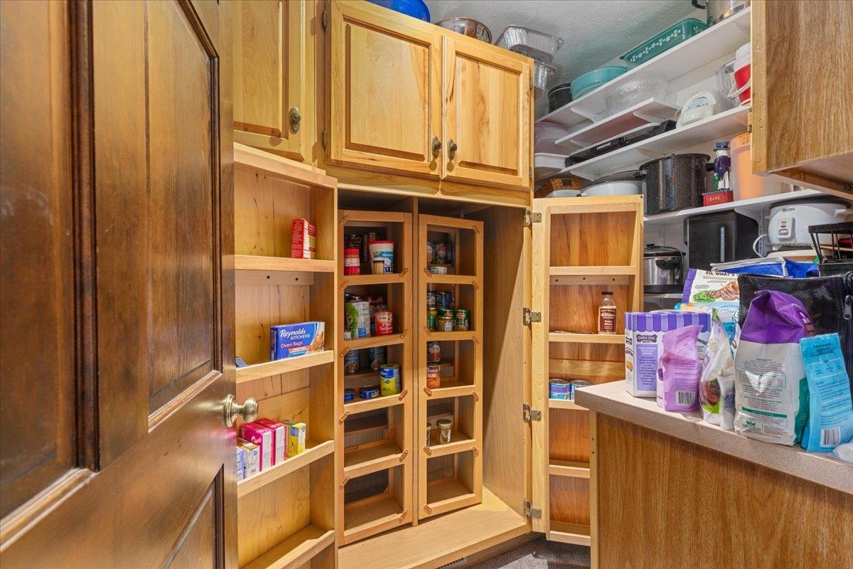 209 PARK RIDGE CT, FRONT ROYAL, Virginia 22630, 5 Bedrooms Bedrooms, ,3 BathroomsBathrooms,Residential,209 PARK RIDGE CT,674452 MLS # 674452