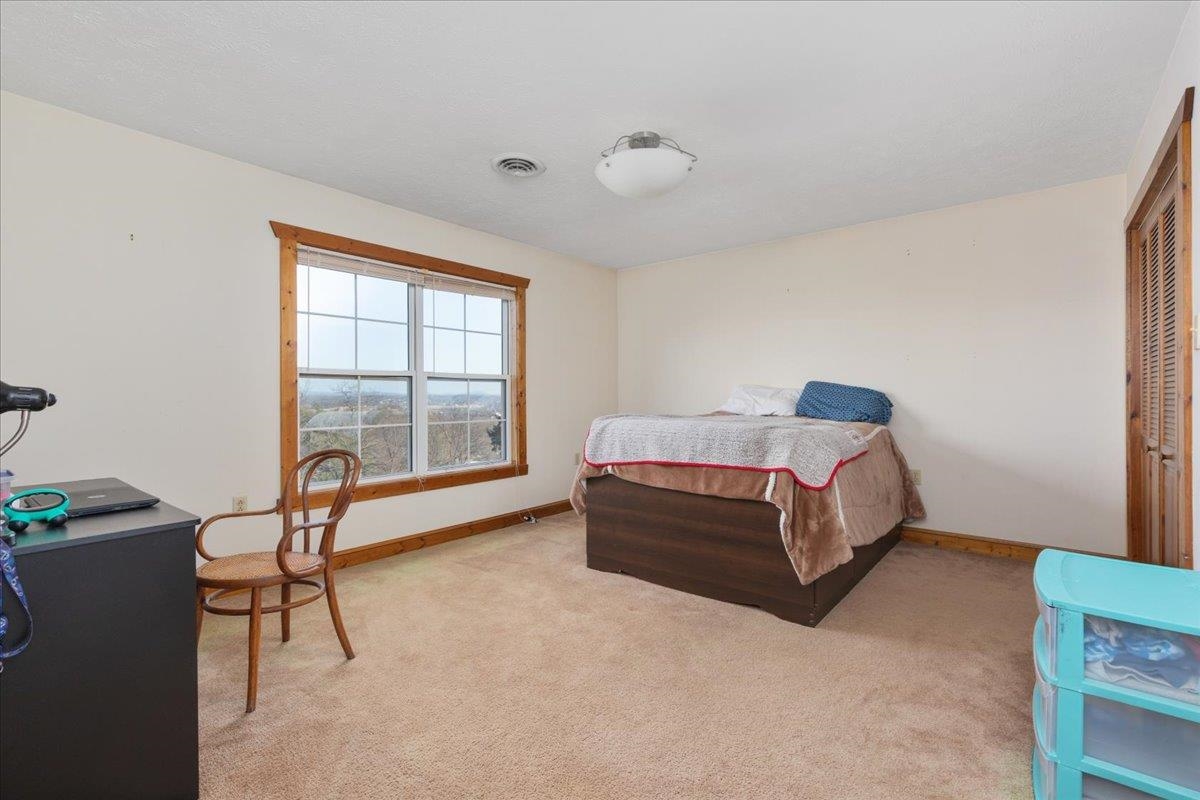 209 PARK RIDGE CT, FRONT ROYAL, Virginia 22630, 5 Bedrooms Bedrooms, ,3 BathroomsBathrooms,Residential,209 PARK RIDGE CT,674452 MLS # 674452