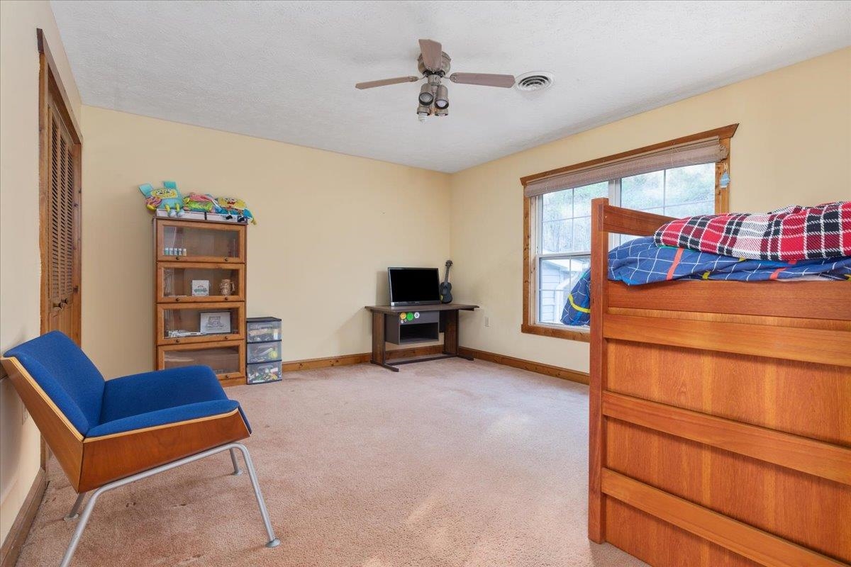 209 PARK RIDGE CT, FRONT ROYAL, Virginia 22630, 5 Bedrooms Bedrooms, ,3 BathroomsBathrooms,Residential,209 PARK RIDGE CT,674452 MLS # 674452