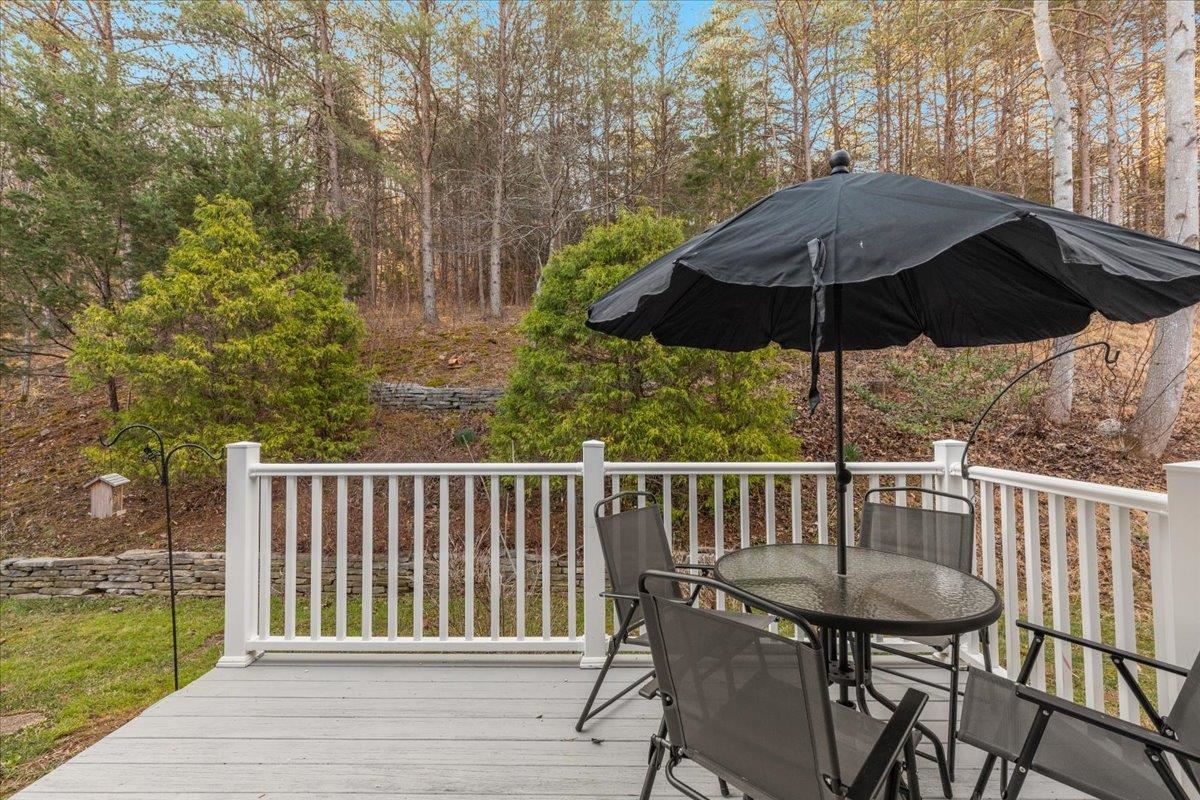 209 PARK RIDGE CT, FRONT ROYAL, Virginia 22630, 5 Bedrooms Bedrooms, ,3 BathroomsBathrooms,Residential,209 PARK RIDGE CT,674452 MLS # 674452