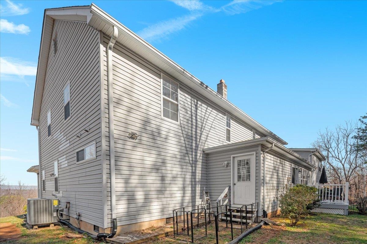 209 PARK RIDGE CT, FRONT ROYAL, Virginia 22630, 5 Bedrooms Bedrooms, ,3 BathroomsBathrooms,Residential,209 PARK RIDGE CT,674452 MLS # 674452