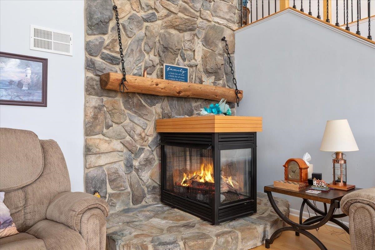 209 PARK RIDGE CT, FRONT ROYAL, Virginia 22630, 5 Bedrooms Bedrooms, ,3 BathroomsBathrooms,Residential,209 PARK RIDGE CT,674452 MLS # 674452