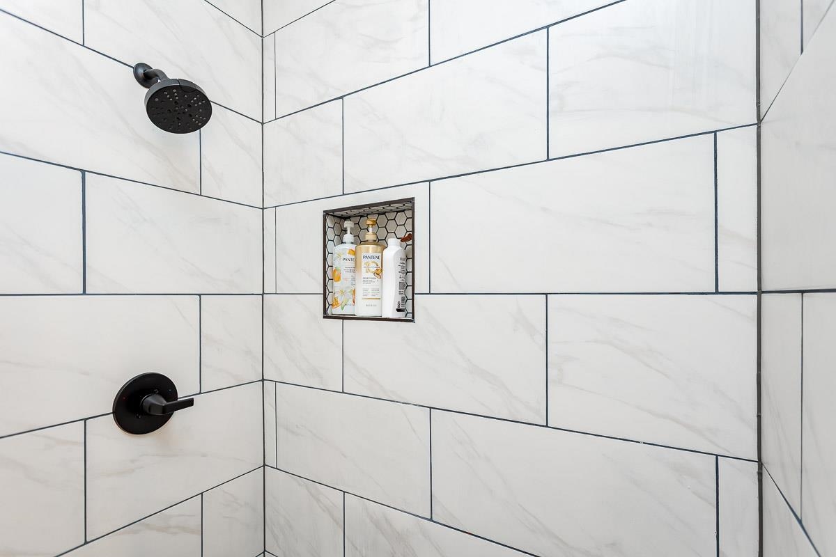 442 FIRST ST, SHENANDOAH, Virginia 22849, ,Residential,442 FIRST ST,674462 MLS # 674462