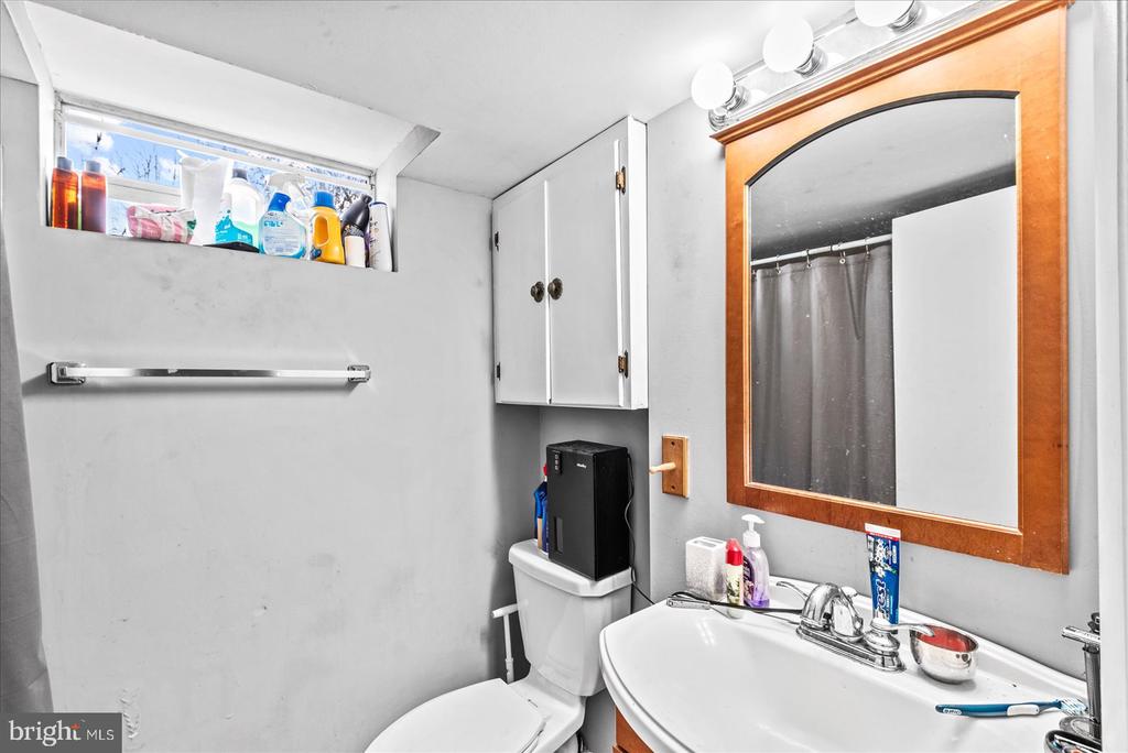 12605 FIVE MILE RD, FREDERICKSBURG, Virginia 22407, 4 Bedrooms Bedrooms, ,2 BathroomsBathrooms,Residential,12605 FIVE MILE RD,VASP2038580 MLS # VASP2038580