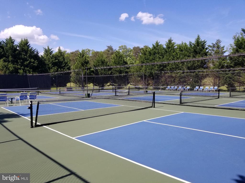 10821 PINNACLE DR, SPOTSYLVANIA, Virginia 22551, ,Land,10821 PINNACLE DR,VASP2040048 MLS # VASP2040048