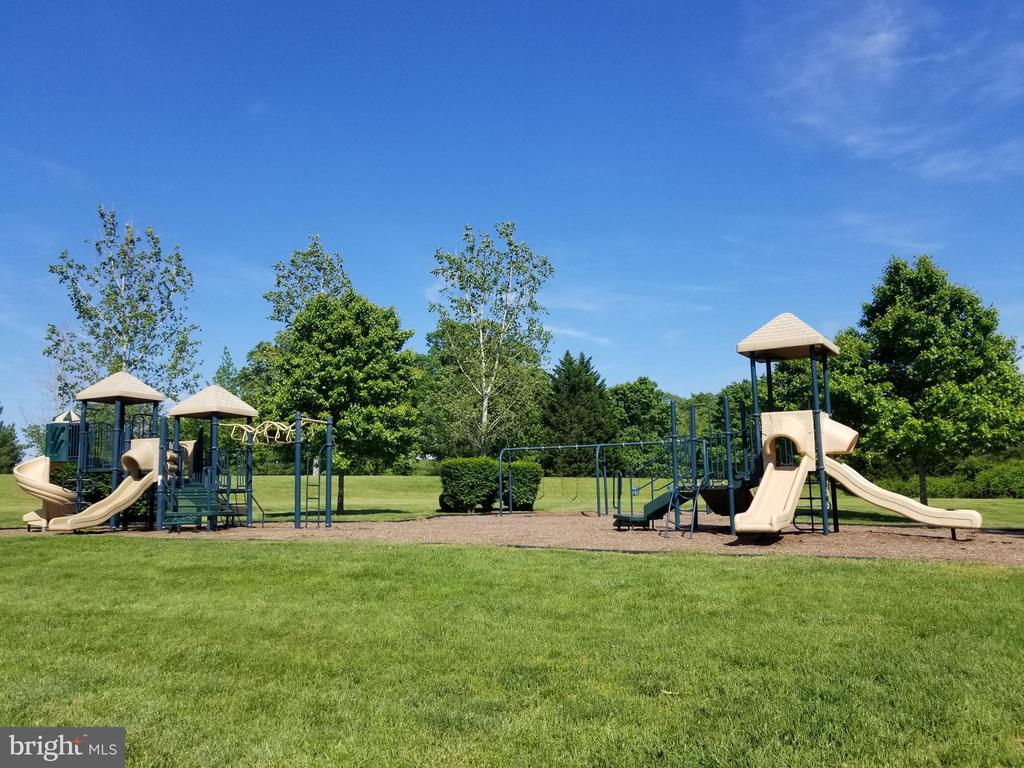 10821 PINNACLE DR, SPOTSYLVANIA, Virginia 22551, ,Land,10821 PINNACLE DR,VASP2040048 MLS # VASP2040048