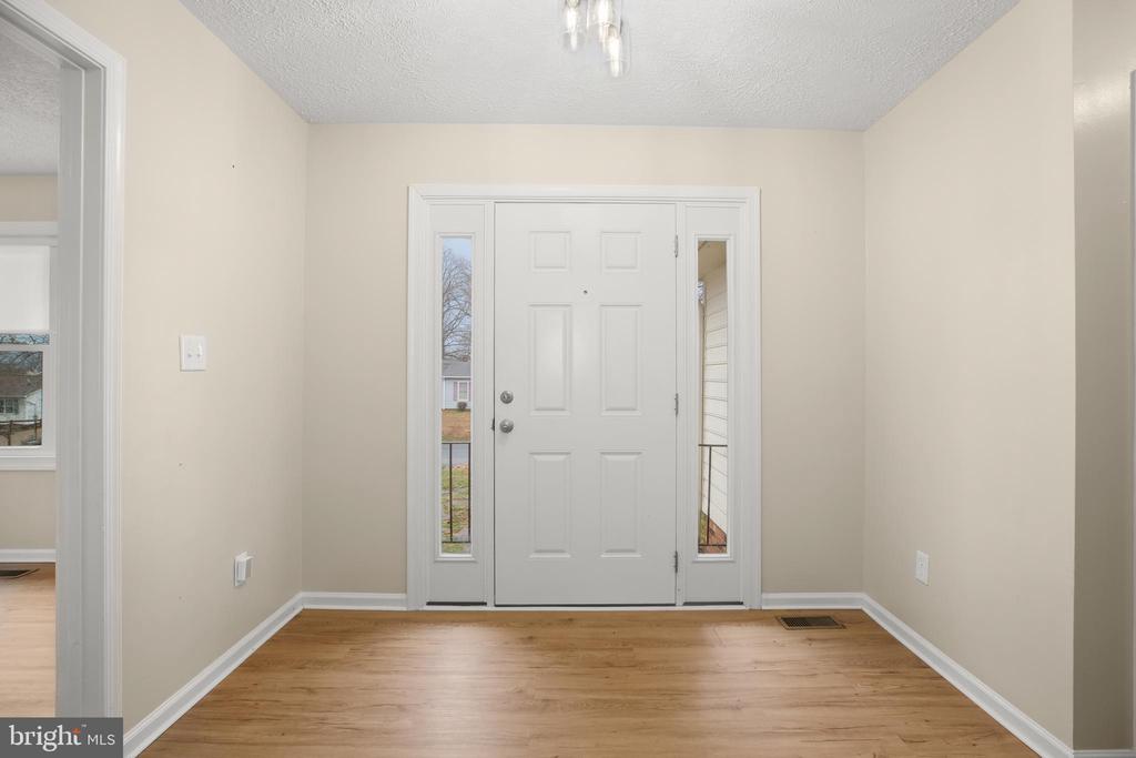 4 JONQUIL CT, FREDERICKSBURG, Virginia 22408, 3 Bedrooms Bedrooms, ,2 BathroomsBathrooms,Residential,4 JONQUIL CT,VASP2040086 MLS # VASP2040086