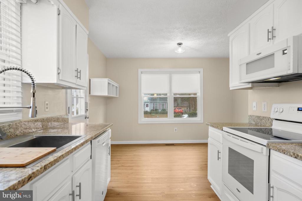 4 JONQUIL CT, FREDERICKSBURG, Virginia 22408, 3 Bedrooms Bedrooms, ,2 BathroomsBathrooms,Residential,4 JONQUIL CT,VASP2040086 MLS # VASP2040086