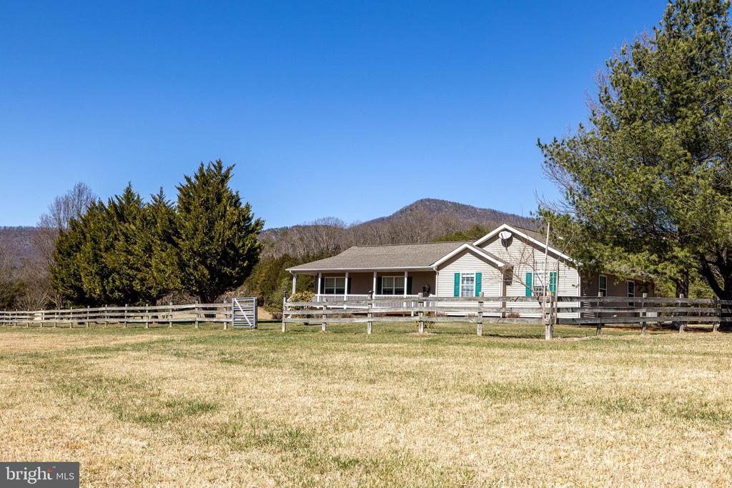2301 S PAGE VALLEY RD, LURAY, Virginia 22835, 3 Bedrooms Bedrooms, ,2 BathroomsBathrooms,Residential,2301 S PAGE VALLEY RD,VAPA2006194 MLS # VAPA2006194
