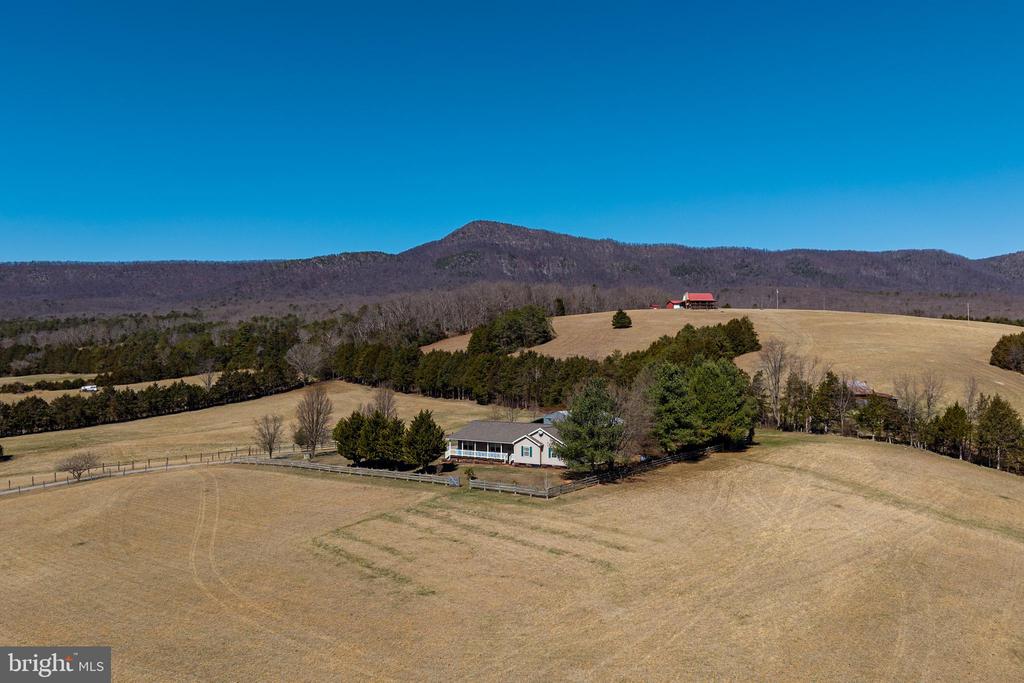 2301 S PAGE VALLEY RD, LURAY, Virginia 22835, 3 Bedrooms Bedrooms, ,2 BathroomsBathrooms,Residential,2301 S PAGE VALLEY RD,VAPA2006194 MLS # VAPA2006194