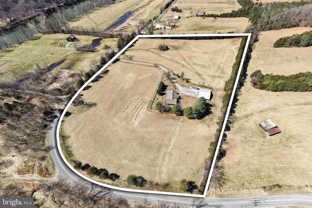 2301 S PAGE VALLEY RD, LURAY, Virginia 22835, 3 Bedrooms Bedrooms, ,2 BathroomsBathrooms,Residential,2301 S PAGE VALLEY RD,VAPA2006194 MLS # VAPA2006194