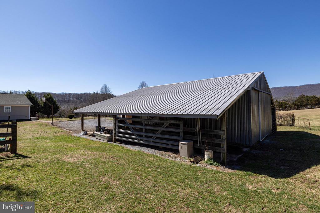 2301 S PAGE VALLEY RD, LURAY, Virginia 22835, 3 Bedrooms Bedrooms, ,2 BathroomsBathrooms,Residential,2301 S PAGE VALLEY RD,VAPA2006194 MLS # VAPA2006194