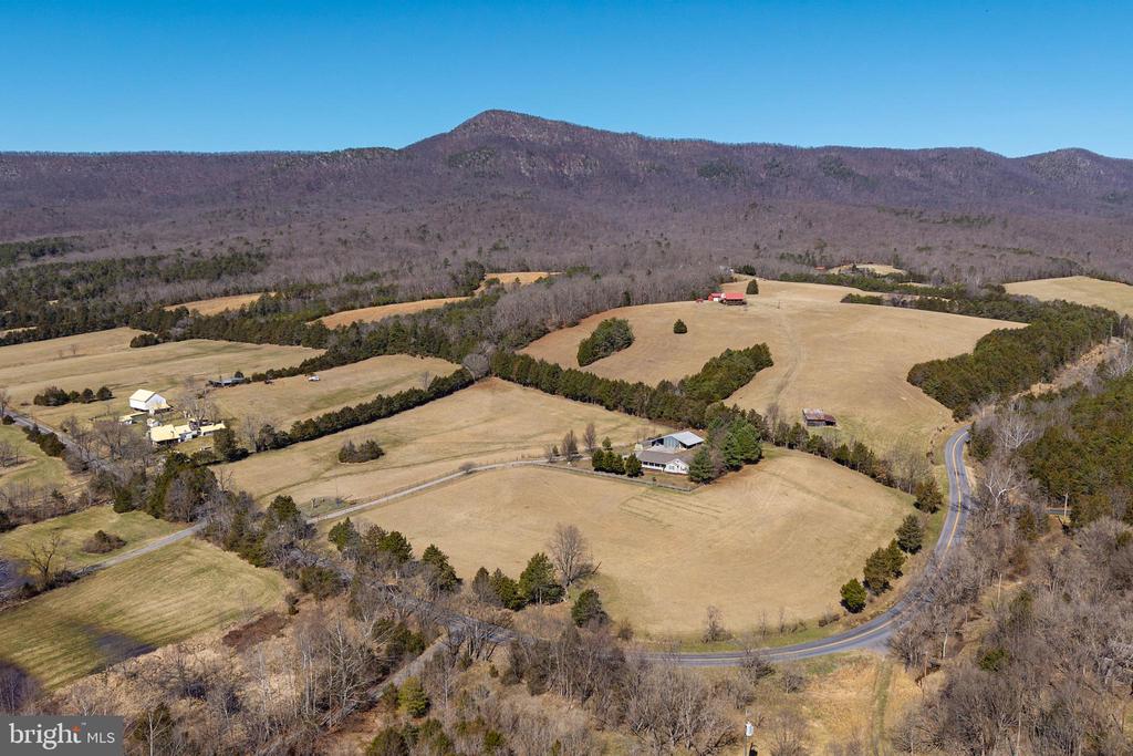 2301 S PAGE VALLEY RD, LURAY, Virginia 22835, 3 Bedrooms Bedrooms, ,2 BathroomsBathrooms,Residential,2301 S PAGE VALLEY RD,VAPA2006194 MLS # VAPA2006194