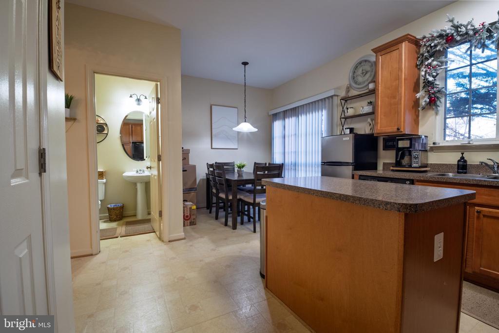 816 FAIRVIEW VILLAGE CT, CULPEPER, Virginia 22701, 3 Bedrooms Bedrooms, ,3 BathroomsBathrooms,Residential,FAIRVIEW VILLAGE,816 FAIRVIEW VILLAGE CT,VACU2012984 MLS # VACU2012984