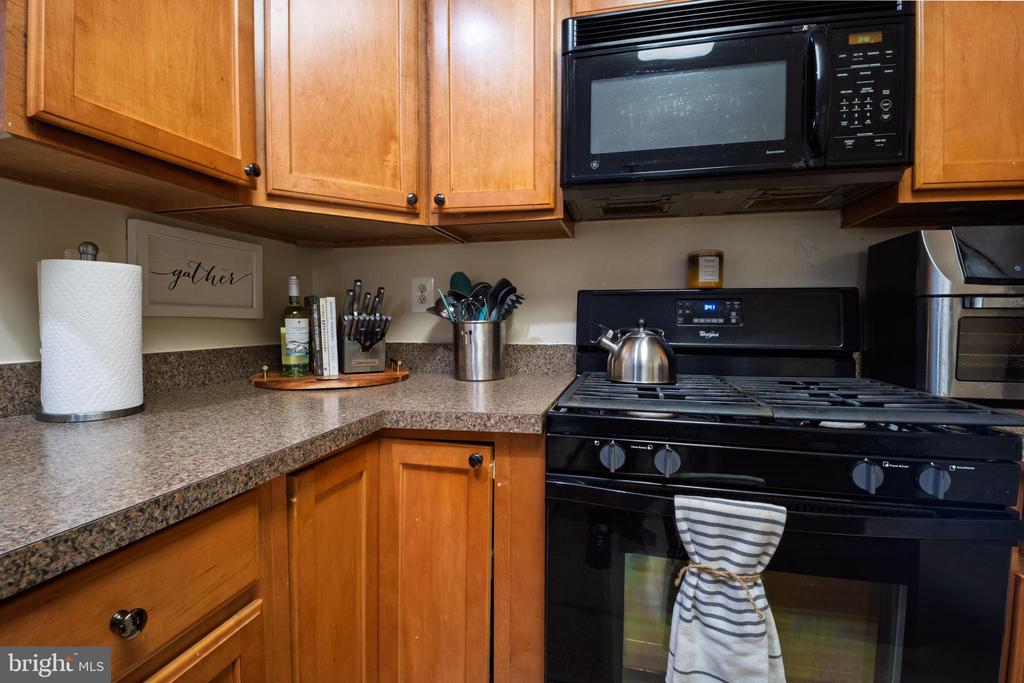 816 FAIRVIEW VILLAGE CT, CULPEPER, Virginia 22701, 3 Bedrooms Bedrooms, ,3 BathroomsBathrooms,Residential,FAIRVIEW VILLAGE,816 FAIRVIEW VILLAGE CT,VACU2012984 MLS # VACU2012984