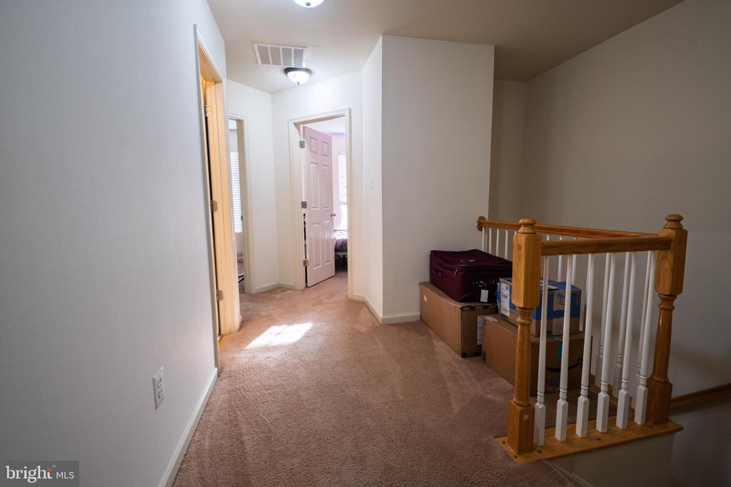 816 FAIRVIEW VILLAGE CT, CULPEPER, Virginia 22701, 3 Bedrooms Bedrooms, ,3 BathroomsBathrooms,Residential,FAIRVIEW VILLAGE,816 FAIRVIEW VILLAGE CT,VACU2012984 MLS # VACU2012984