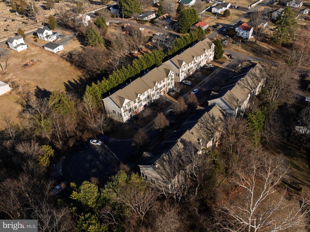 816 FAIRVIEW VILLAGE CT, CULPEPER, Virginia 22701, 3 Bedrooms Bedrooms, ,3 BathroomsBathrooms,Residential,FAIRVIEW VILLAGE,816 FAIRVIEW VILLAGE CT,VACU2012984 MLS # VACU2012984