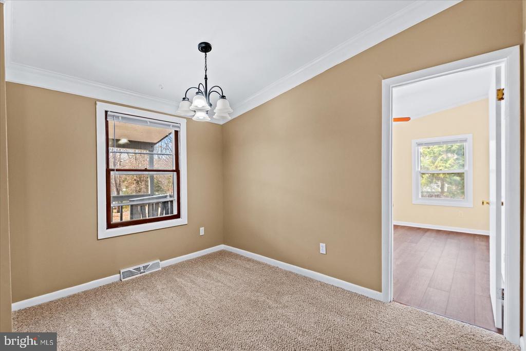 13218 FLINTLOCK DR, SPOTSYLVANIA, Virginia 22551, 3 Bedrooms Bedrooms, ,2 BathroomsBathrooms,Residential,13218 FLINTLOCK DR,VASP2039892 MLS # VASP2039892