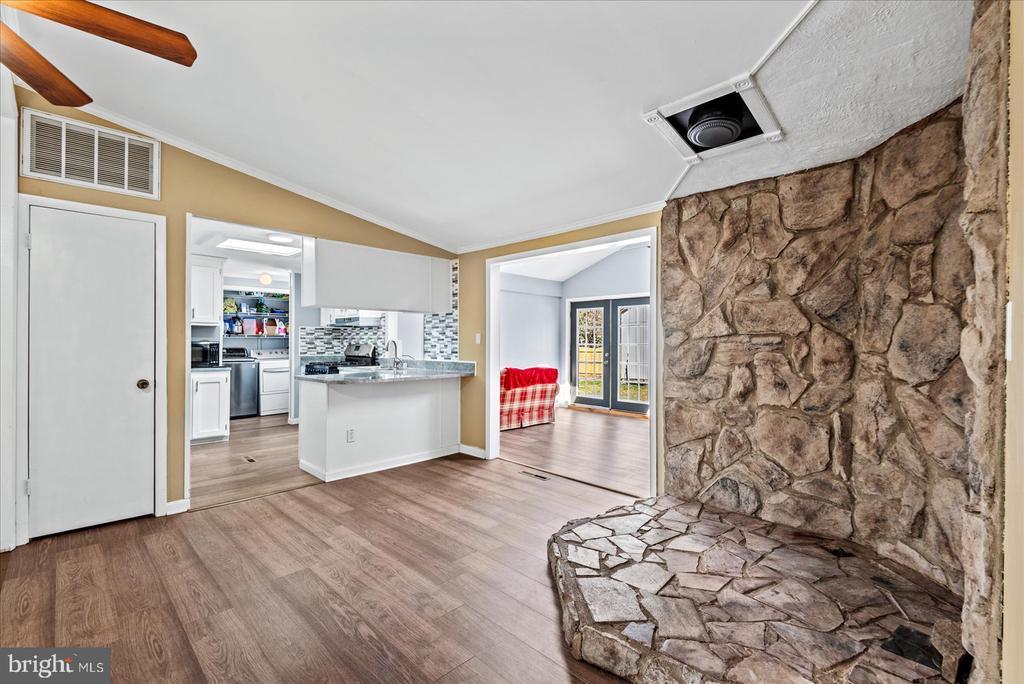 13218 FLINTLOCK DR, SPOTSYLVANIA, Virginia 22551, 3 Bedrooms Bedrooms, ,2 BathroomsBathrooms,Residential,13218 FLINTLOCK DR,VASP2039892 MLS # VASP2039892