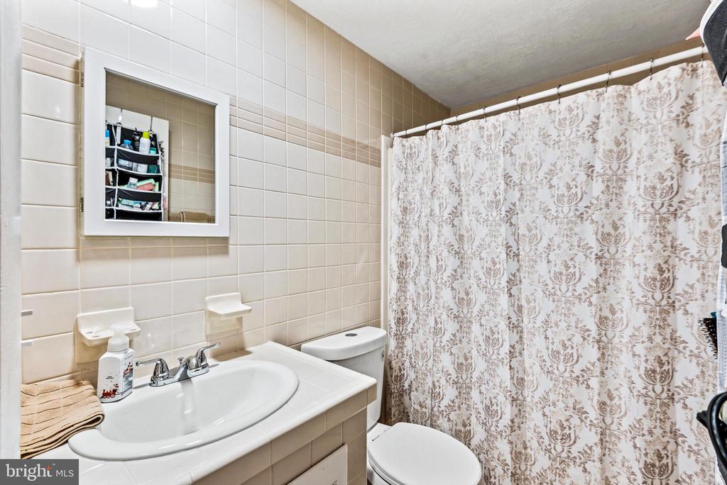 13218 FLINTLOCK DR, SPOTSYLVANIA, Virginia 22551, 3 Bedrooms Bedrooms, ,2 BathroomsBathrooms,Residential,13218 FLINTLOCK DR,VASP2039892 MLS # VASP2039892