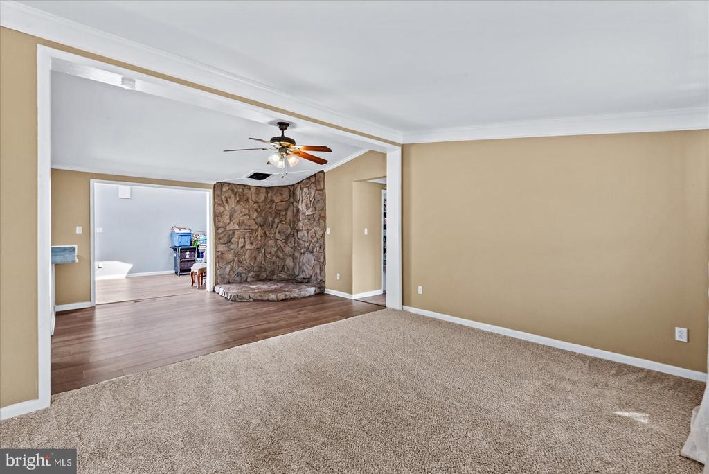 13218 FLINTLOCK DR, SPOTSYLVANIA, Virginia 22551, 3 Bedrooms Bedrooms, ,2 BathroomsBathrooms,Residential,13218 FLINTLOCK DR,VASP2039892 MLS # VASP2039892