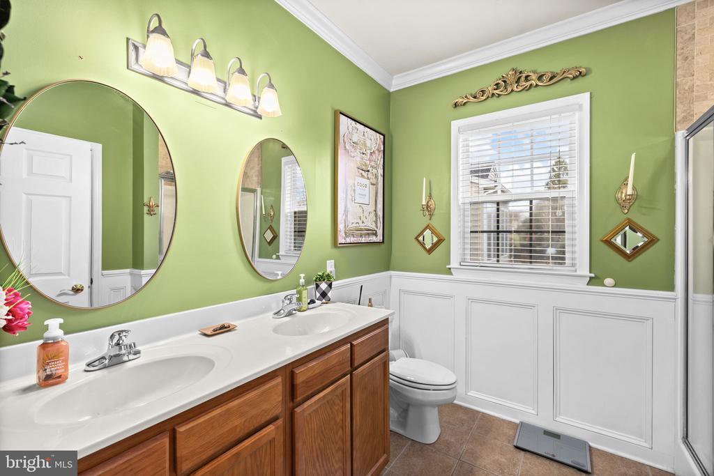 6618 TWIN CEDARS CT, FREDERICKSBURG, Virginia 22407, 3 Bedrooms Bedrooms, ,2 BathroomsBathrooms,Residential,6618 TWIN CEDARS CT,VASP2040040 MLS # VASP2040040