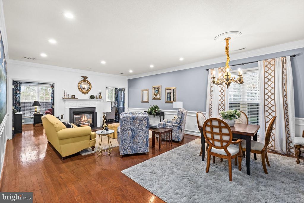 6618 TWIN CEDARS CT, FREDERICKSBURG, Virginia 22407, 3 Bedrooms Bedrooms, ,2 BathroomsBathrooms,Residential,6618 TWIN CEDARS CT,VASP2040040 MLS # VASP2040040