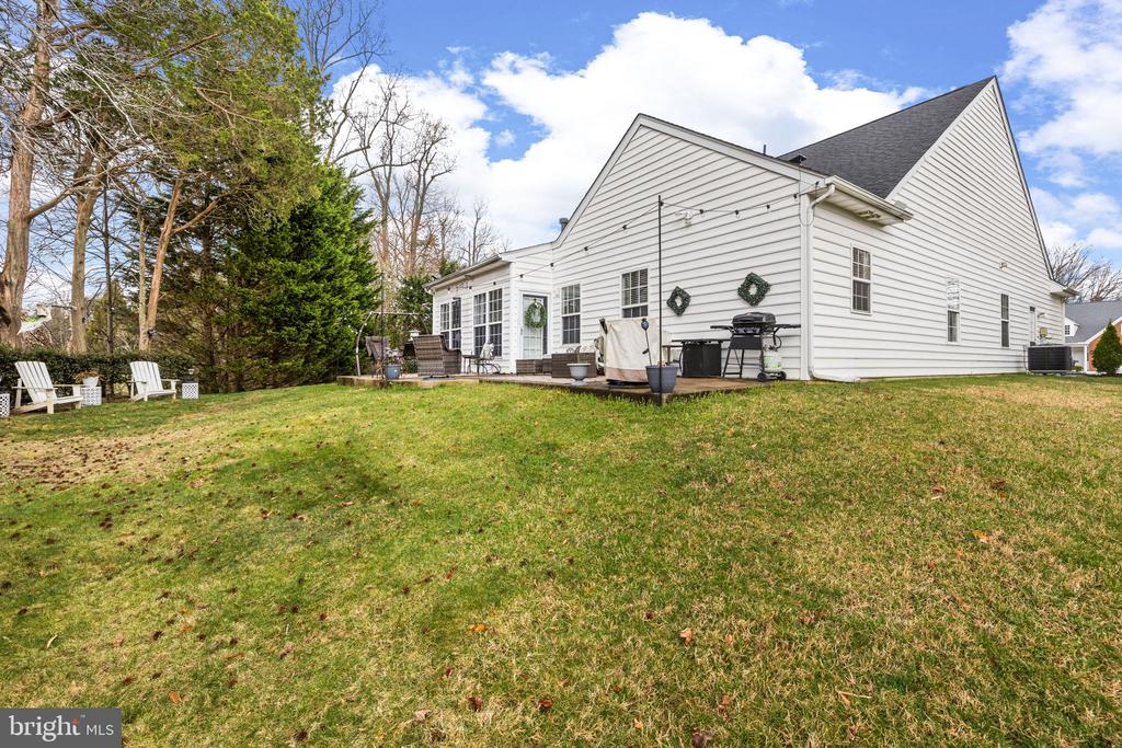 6618 TWIN CEDARS CT, FREDERICKSBURG, Virginia 22407, 3 Bedrooms Bedrooms, ,2 BathroomsBathrooms,Residential,6618 TWIN CEDARS CT,VASP2040040 MLS # VASP2040040