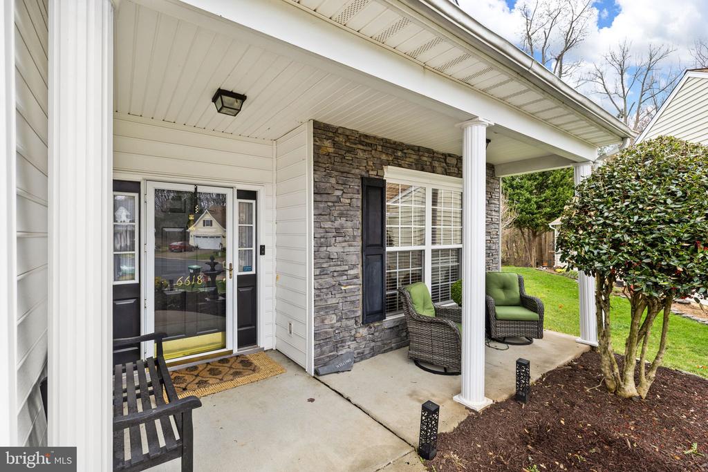 6618 TWIN CEDARS CT, FREDERICKSBURG, Virginia 22407, 3 Bedrooms Bedrooms, ,2 BathroomsBathrooms,Residential,6618 TWIN CEDARS CT,VASP2040040 MLS # VASP2040040